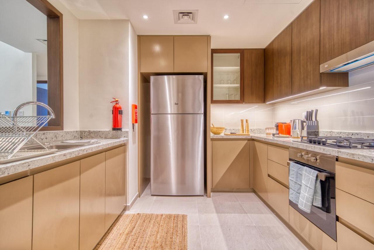 Incredible Views From This Classy Apt With Terrace Dubai Exterior foto